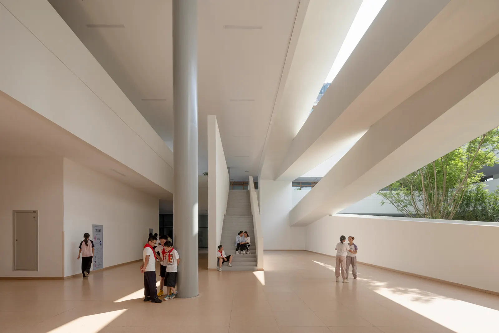 Средняя школа Chengdu Haiyang Road / Changwu Architects