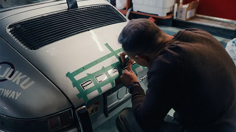 Семь Porsche, 4000 км и проект, который превращает поездку в фильм, фото и инсталляцию