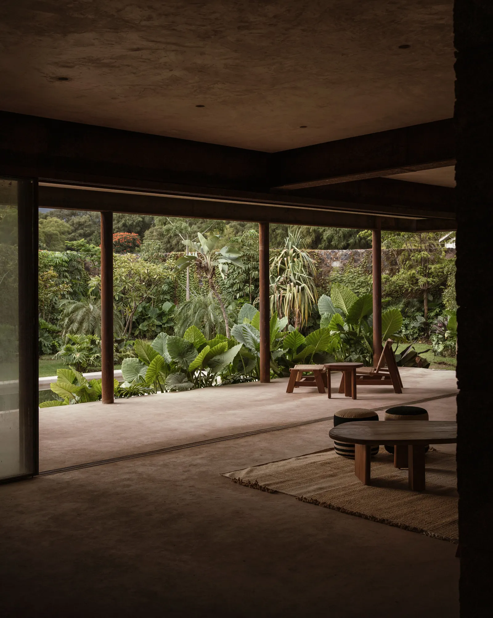 Casa Tepoztlán / DOSA STUDIO — дом, выстроенный из ландшафта Тепостлана