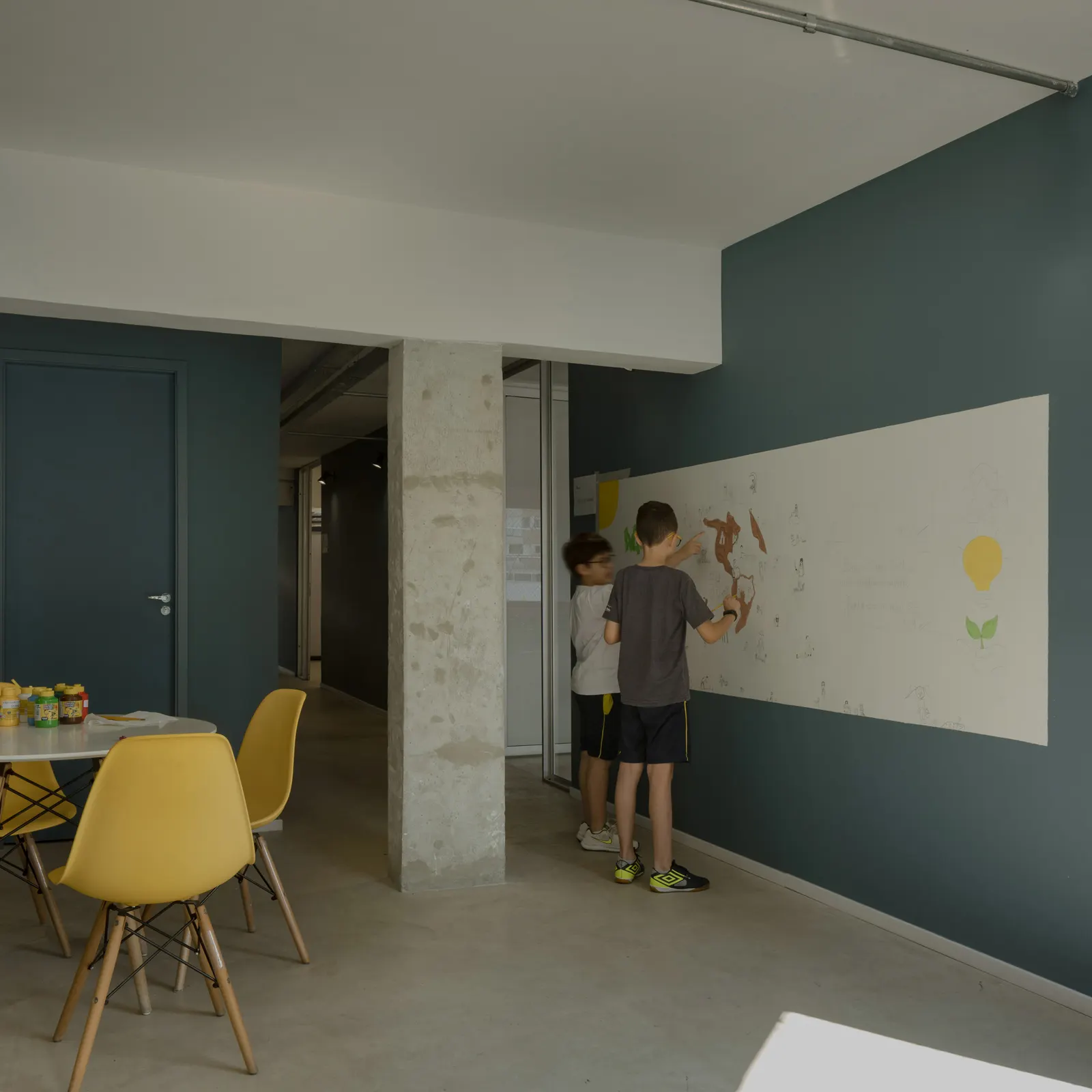 Colégio São Sabas / Guido Otero Arquitetura