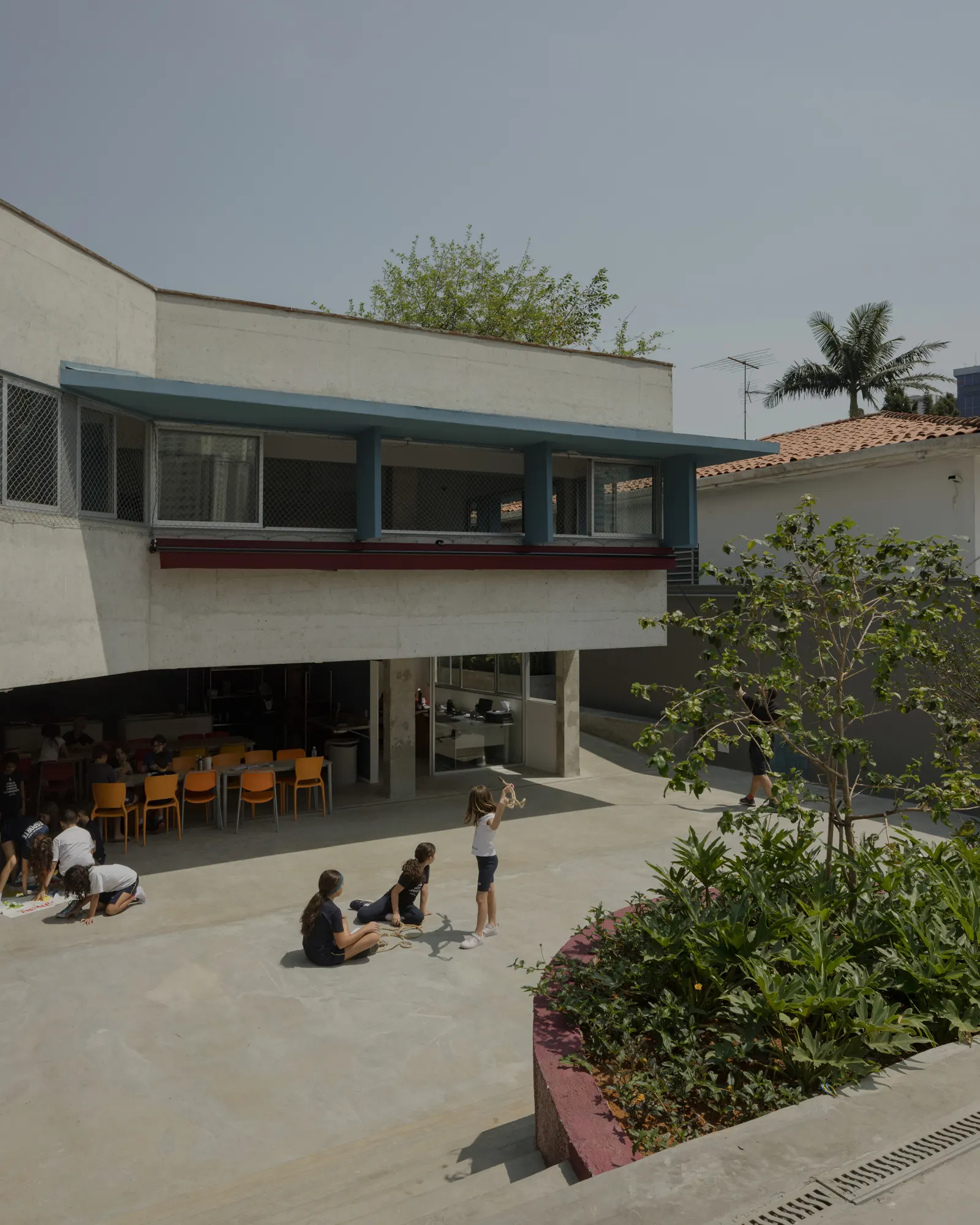Colégio São Sabas / Guido Otero Arquitetura