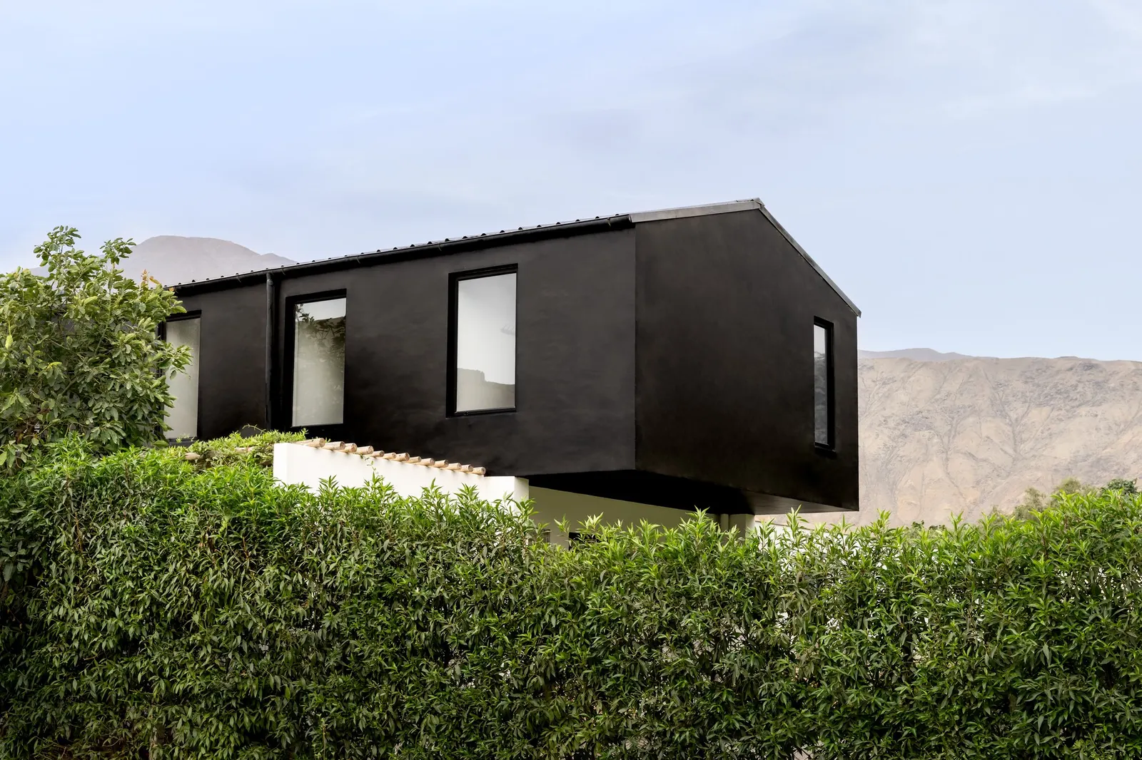 Berna House / Hiro Arquitectos