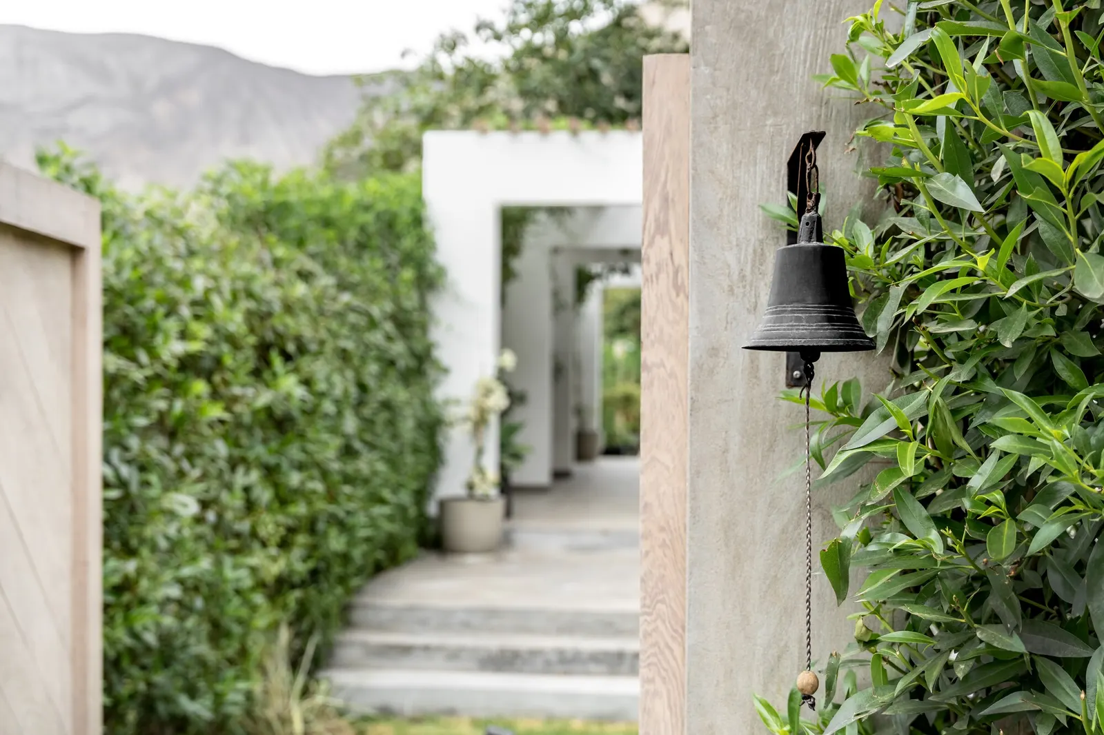 Berna House / Hiro Arquitectos