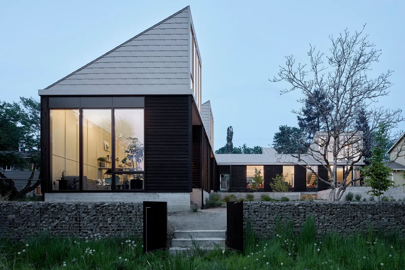 Gradient House and Studio / Observation Studio