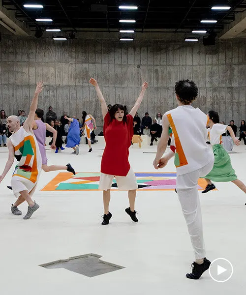 HOMME PLISSÉ ISSEY MIYAKE превратил коллаж Henri Matisse в перформанс в Tate Modern