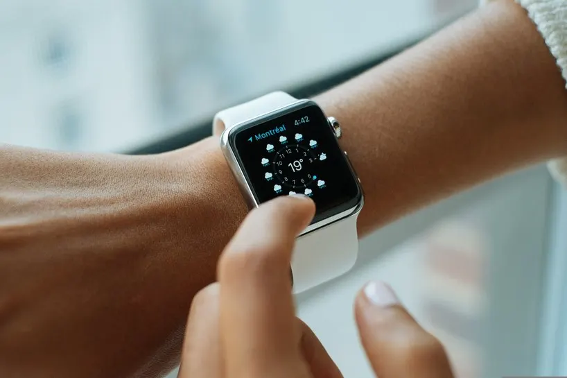 Helvetus переосмысливает ремешок для Rolex с помощью FKM-резины