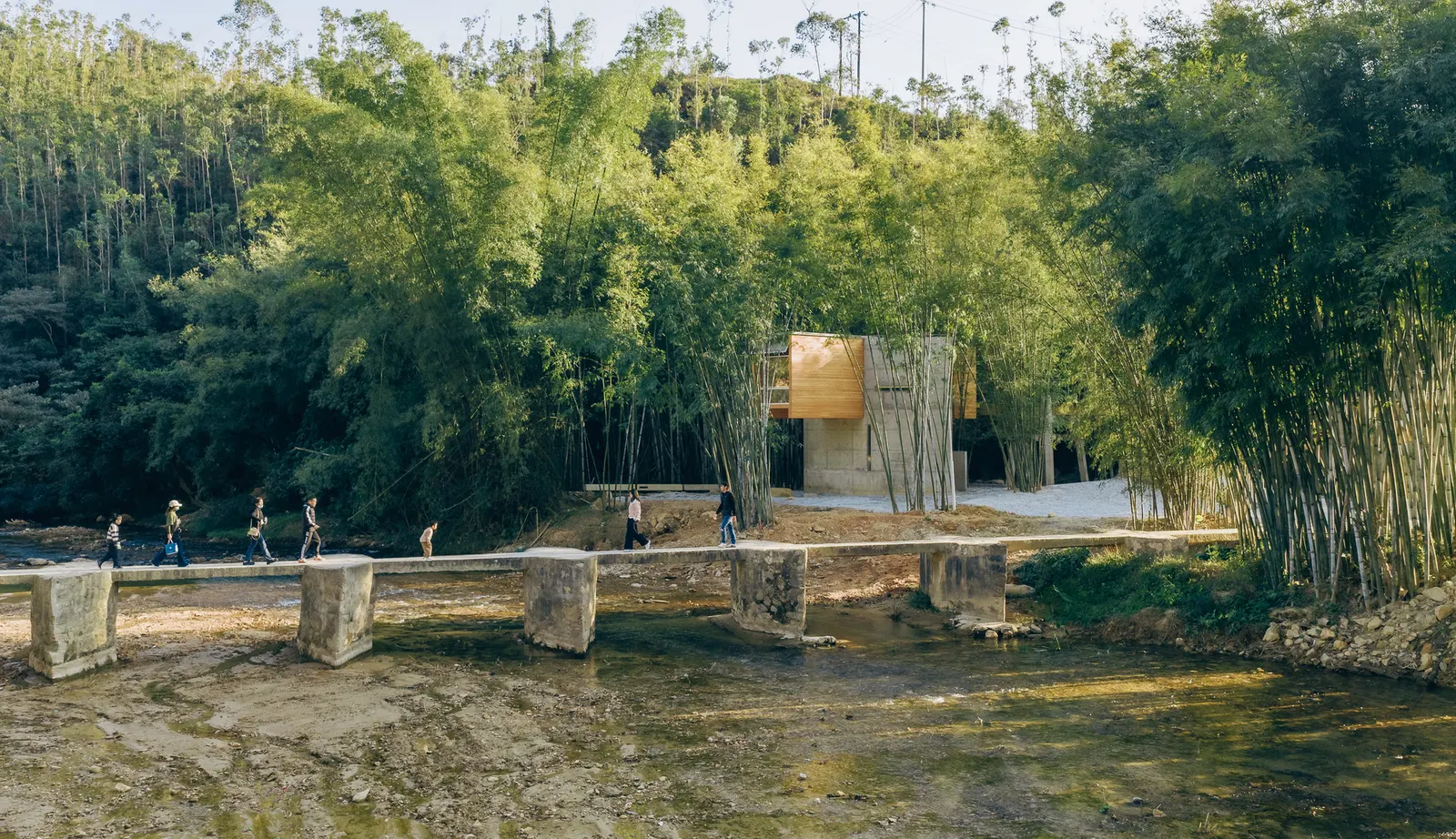 Huizhou Vernacular Historic Bridges Micro-Museum / LUO studio
