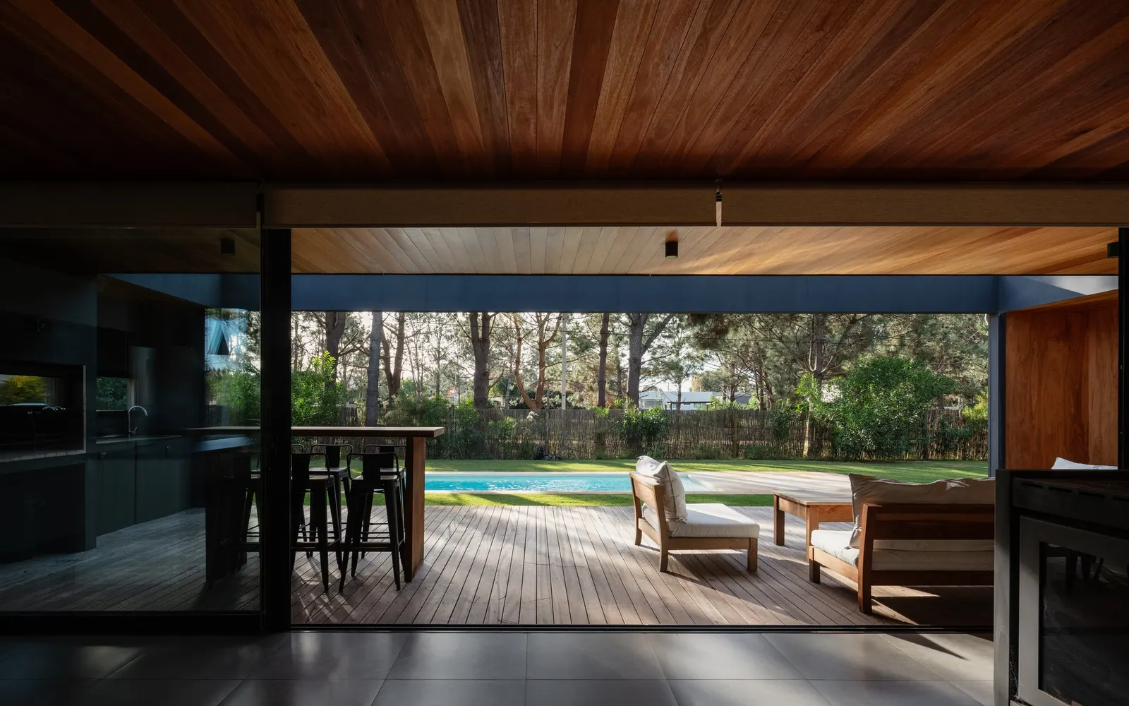 Casa Cella / iHouse estudio: дом выходного дня у пляжа в El Pinar