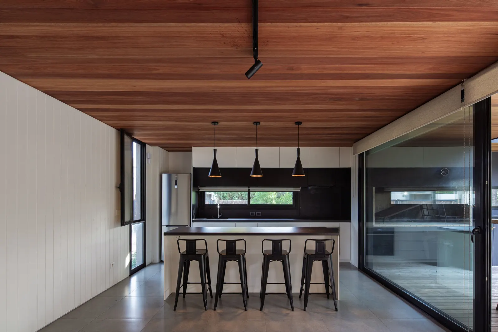 Casa Cella / iHouse estudio: дом выходного дня у пляжа в El Pinar