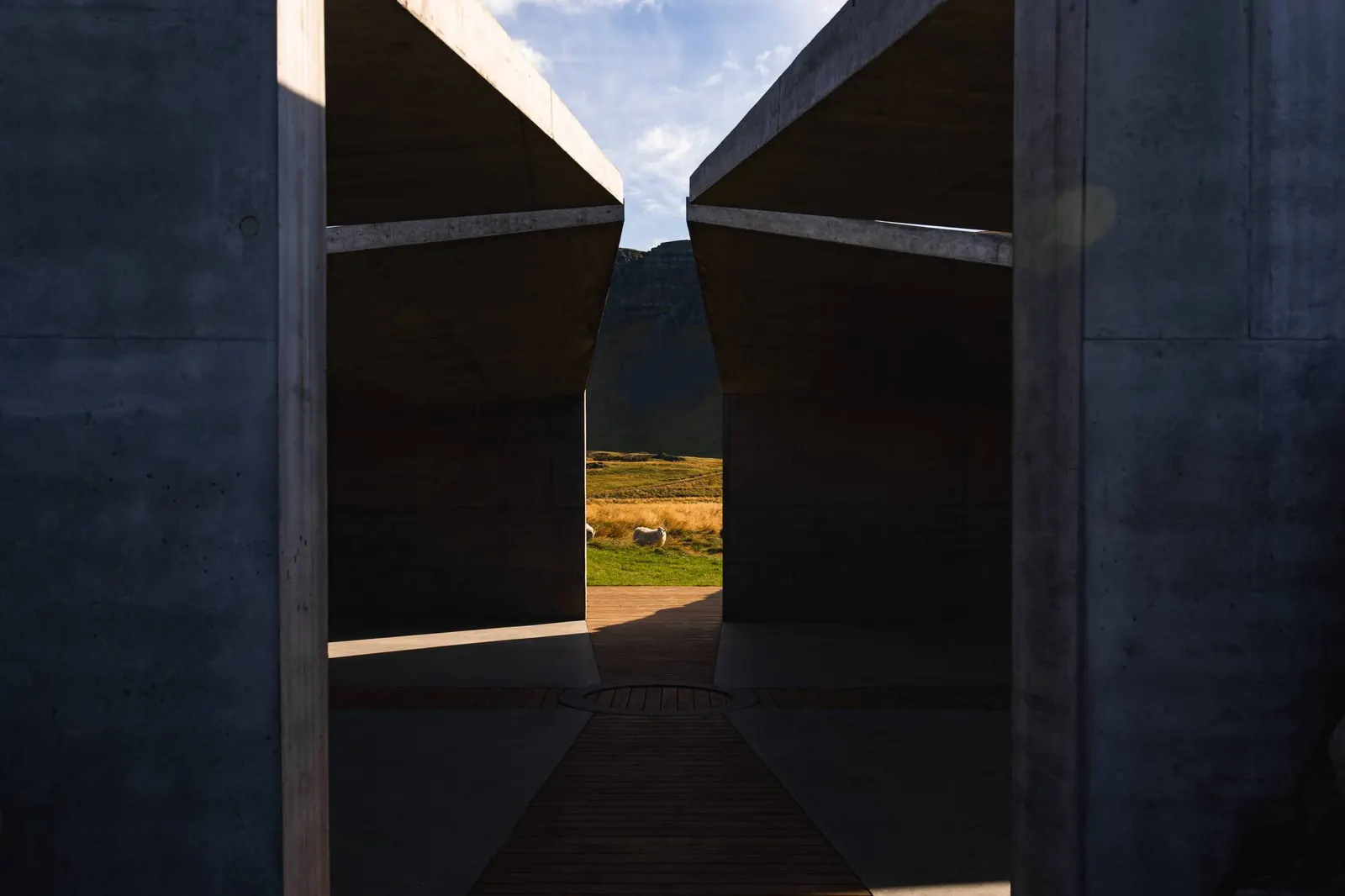 The Temple / Skúli Mogensen