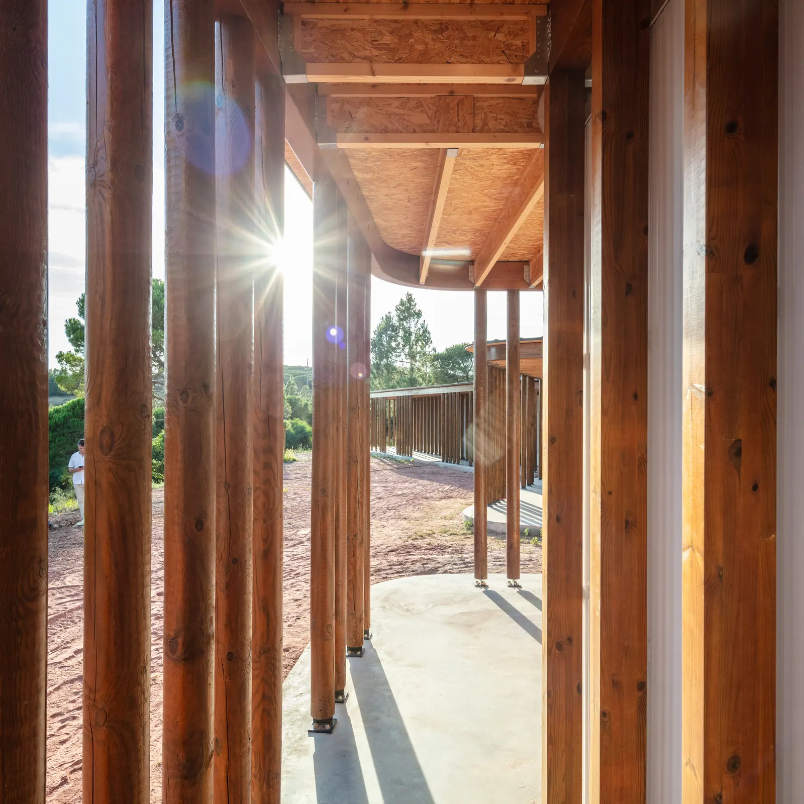Парк скаутов Mata do Paraíso / Plano Humano Arquitectos