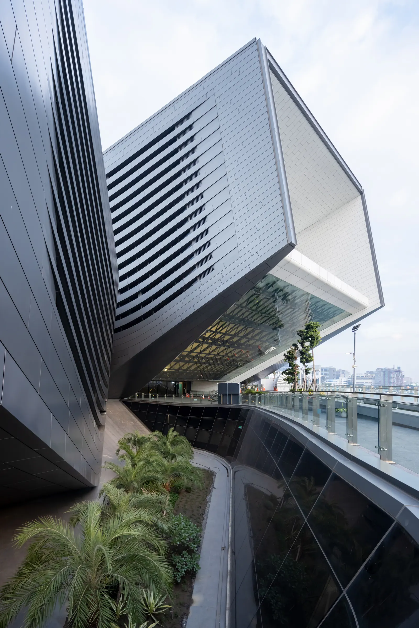 Kaohsiung Port Terminal / RUR Architecture DPC