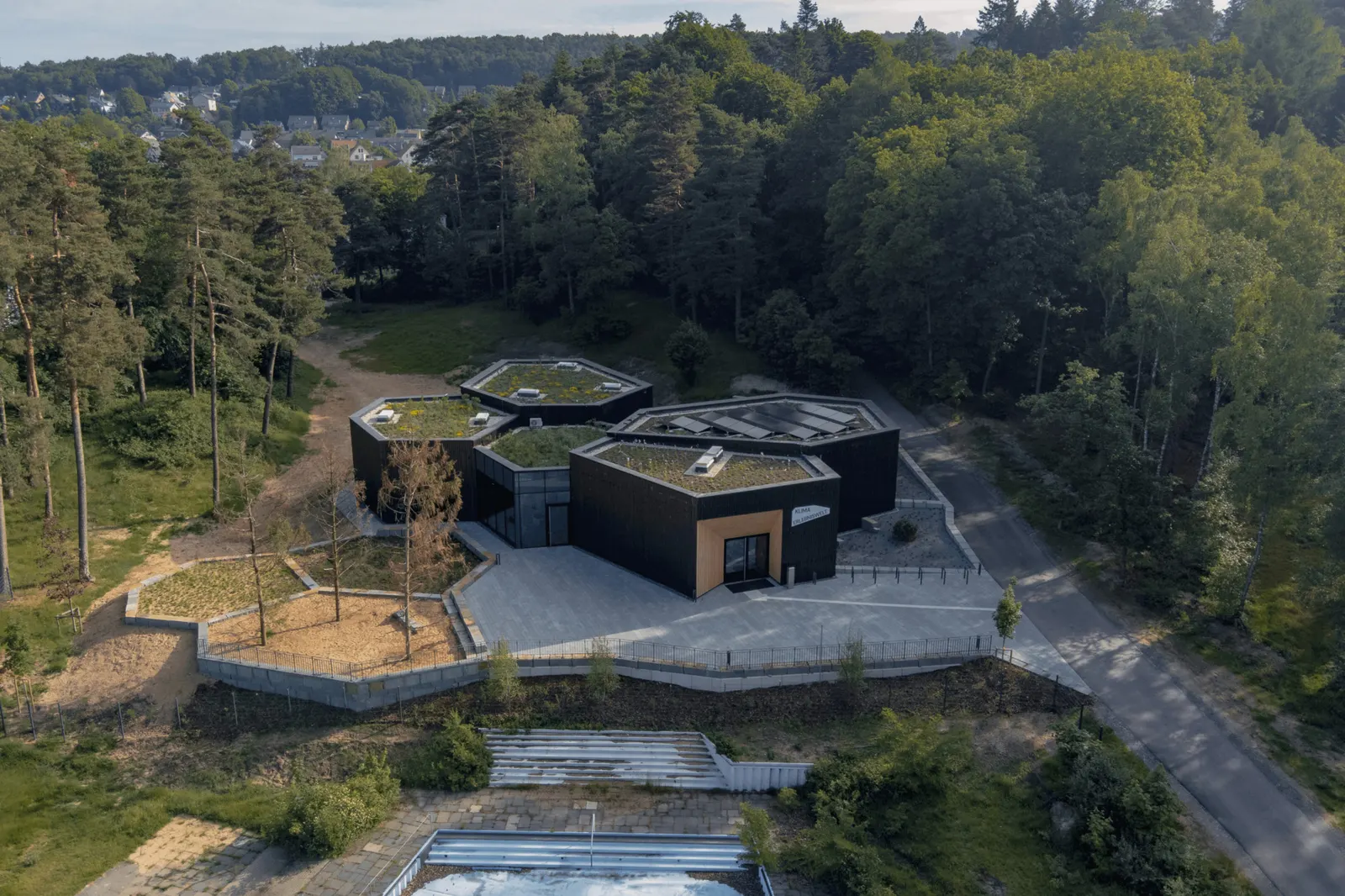 Climate Experience World Visitor Center / DBCO
