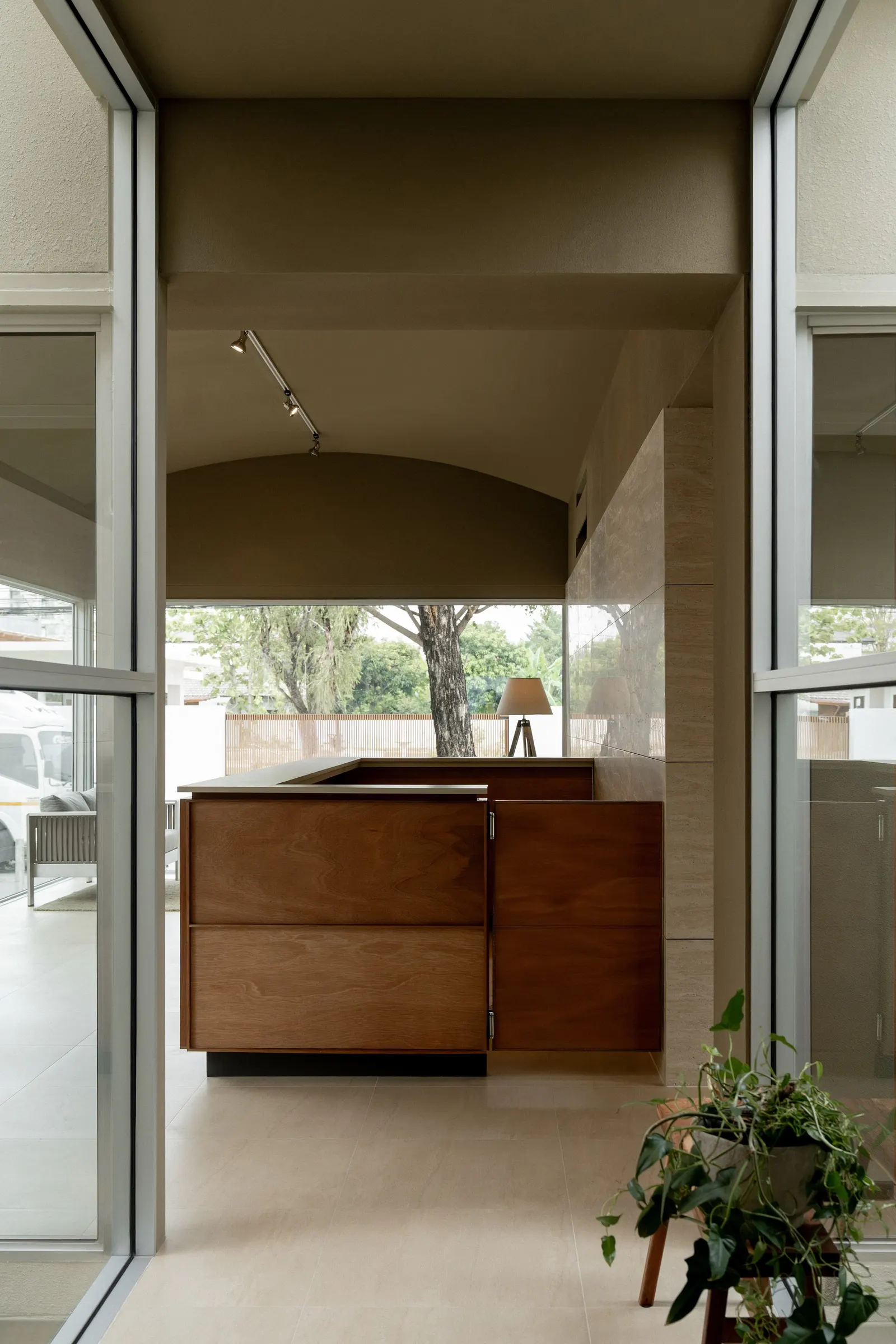 La Balance Clinic / Only Human