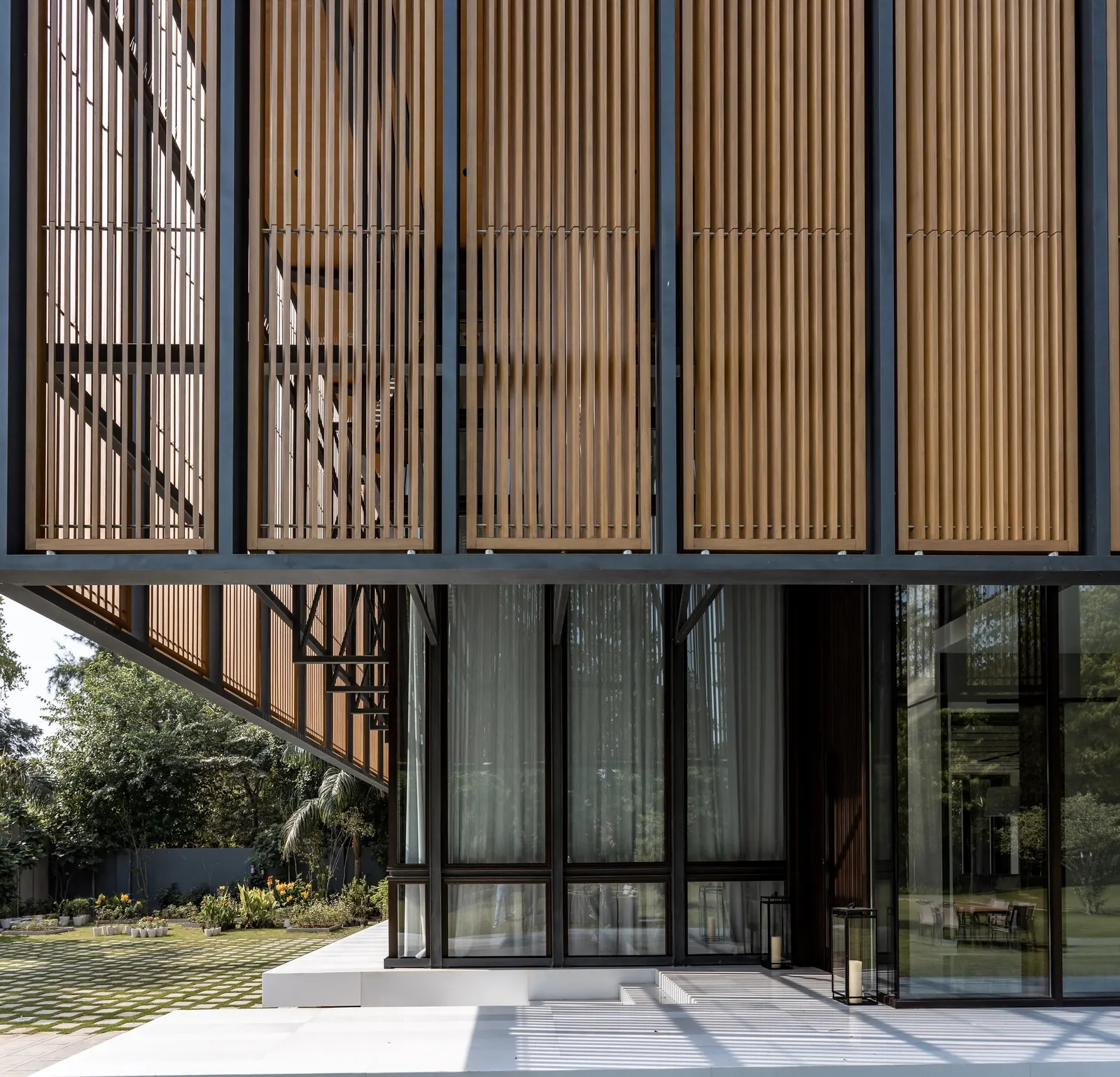Lighthouse Residence / Architecture Discipline в Нью-Дели: дом, где свет и воздух формируют пространство