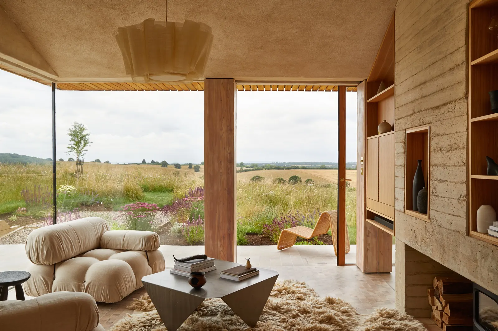 The Makers Barn Residence / HUTCH design: переосмысление бывшего птичника на сельской окраине Лондона