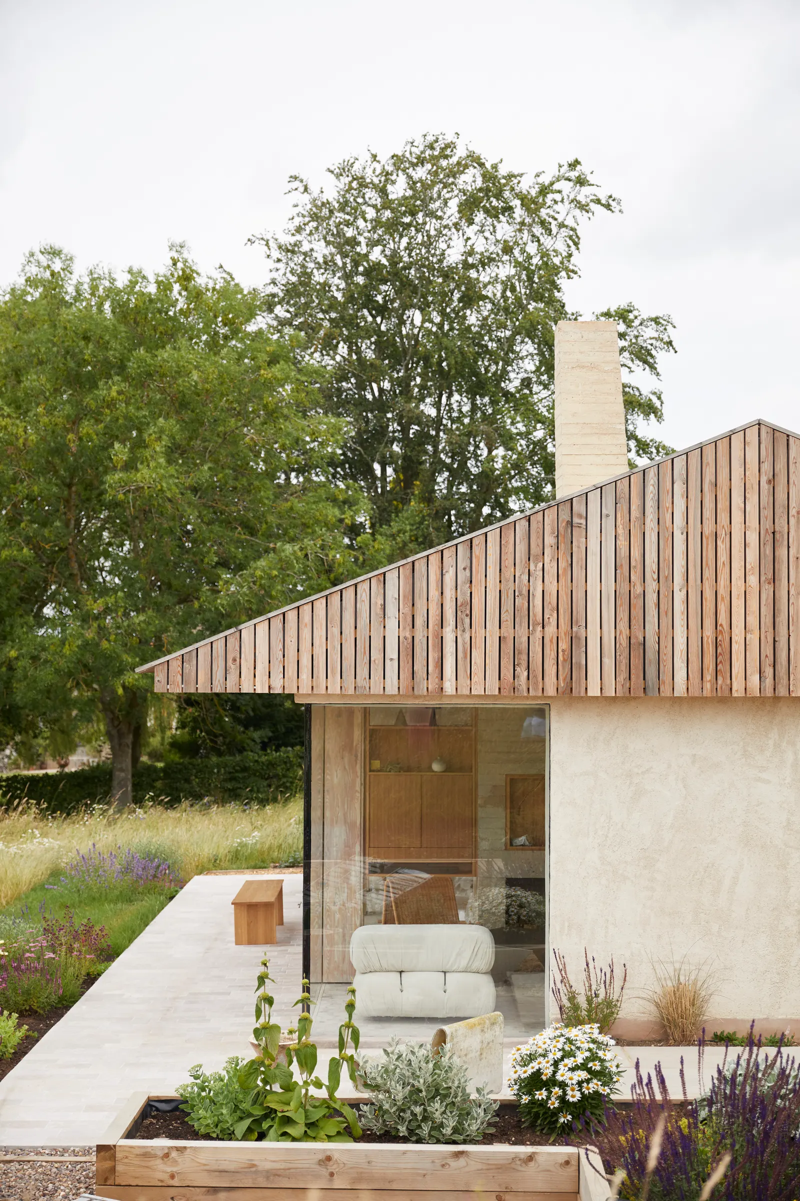 The Makers Barn Residence / HUTCH design: переосмысление бывшего птичника на сельской окраине Лондона