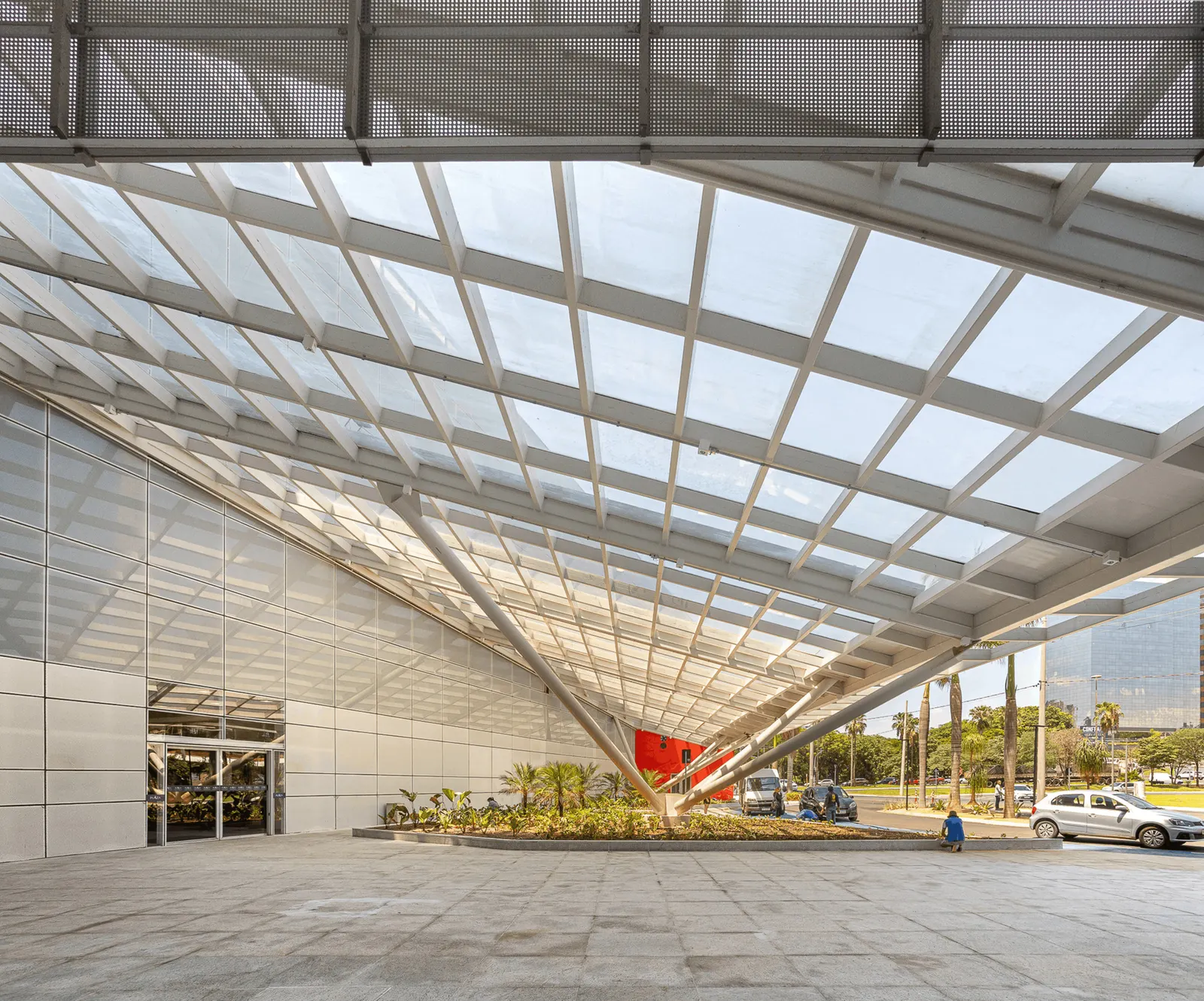 Plaza Corporate — North Tower / Biselli Katchborian Arquitetos