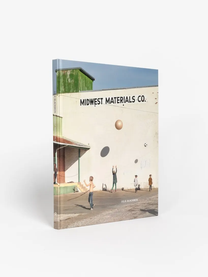 Midwest Materials: воспоминание об американском пригороде в фотографиях Julie Blackmon