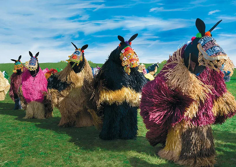 Nick Cave: Soundsuits переносят сцену в толпу