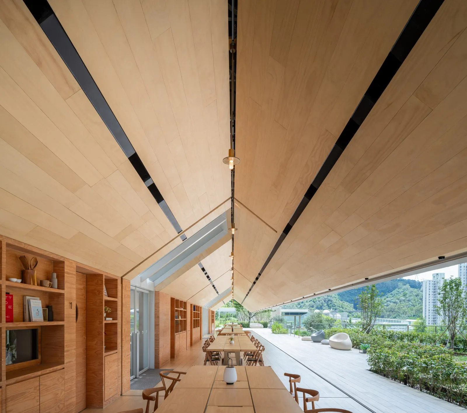 Pavilia Farm Clubhouses / Snøhetta