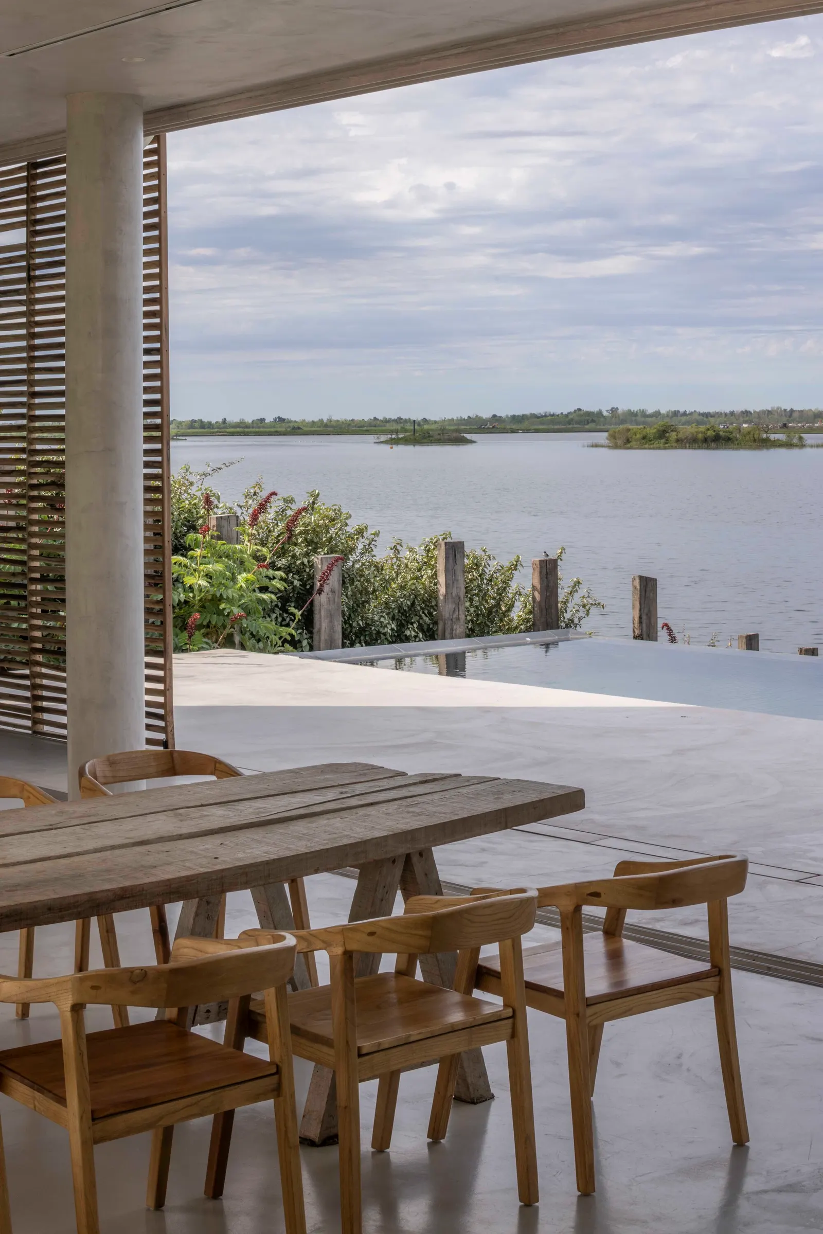 Marinas House / Pirca Arquitectura