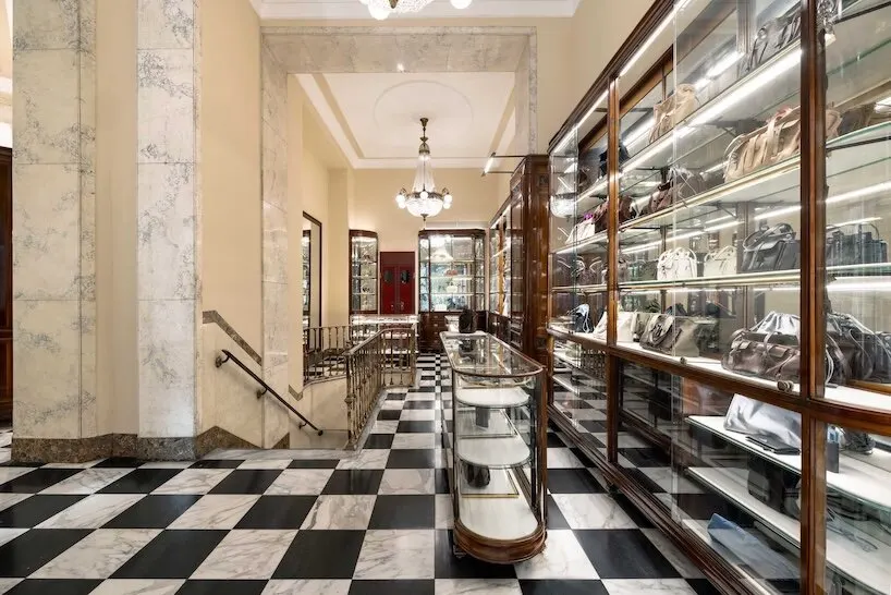 Prada Galleria: восемь этажей моды, искусства, архива и пасты в Милане
