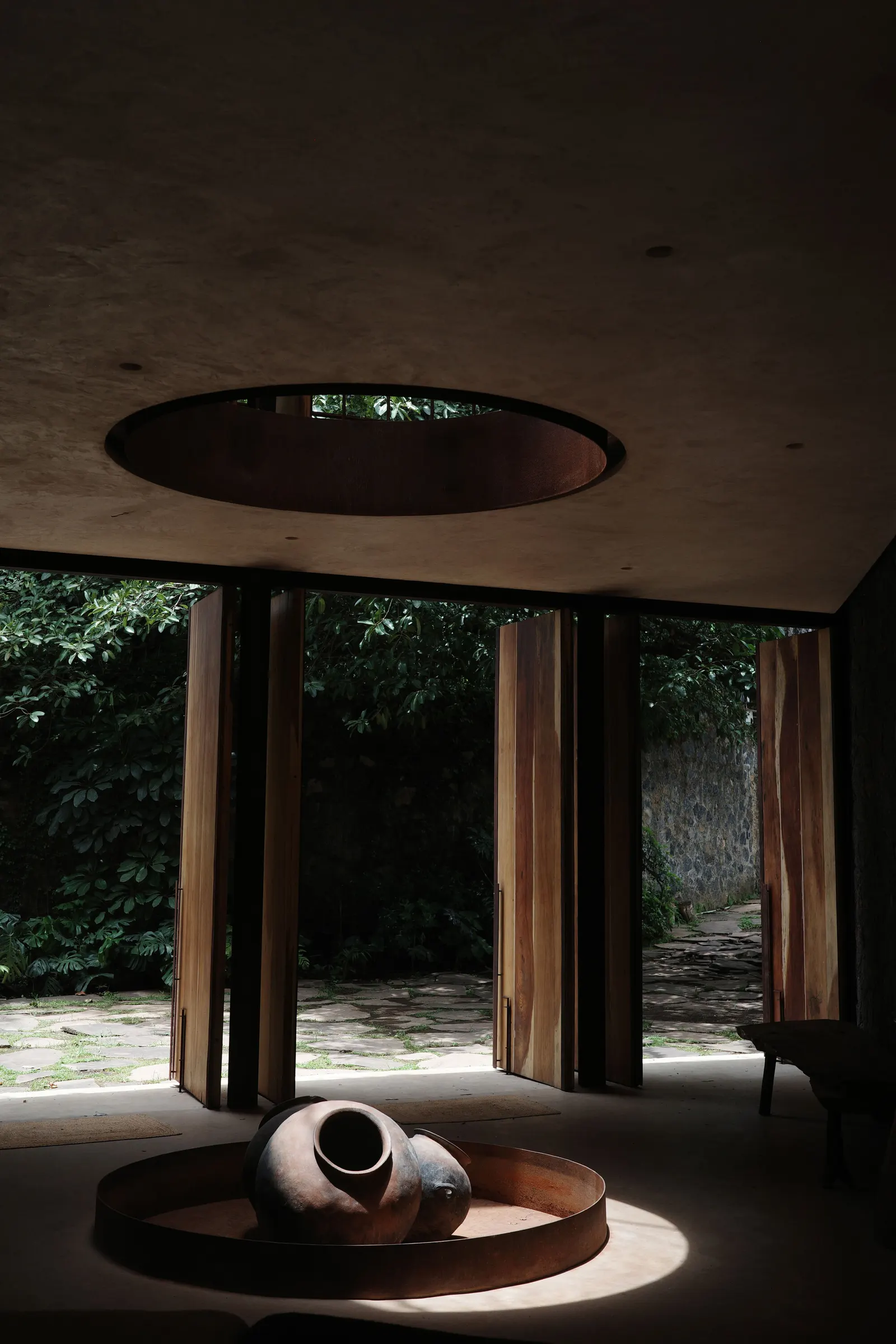 Casa Tepoztlán / DOSA STUDIO — дом, выстроенный из ландшафта Тепостлана