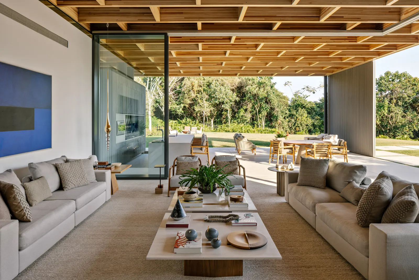 MRD Residence / Jacobsen Arquitetura