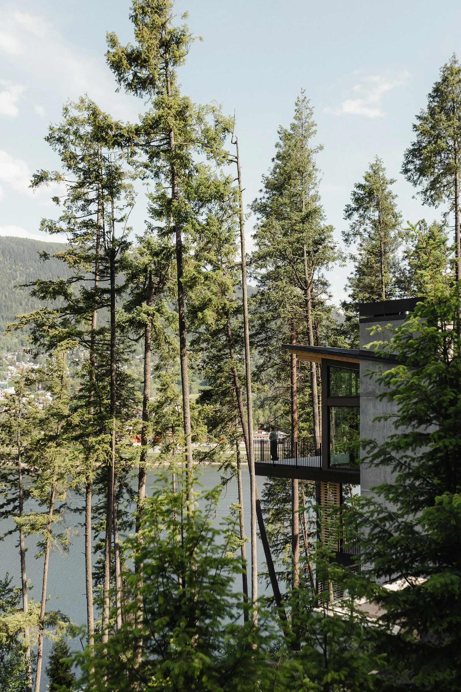 Shore House / Stanley Office of Architecture