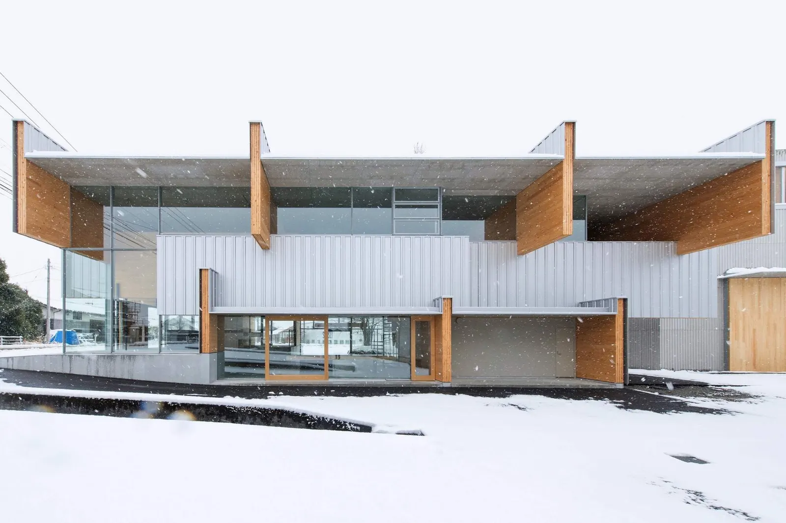 Штаб-квартира STROOG / MOUNT FUJI ARCHITECTS STUDIO