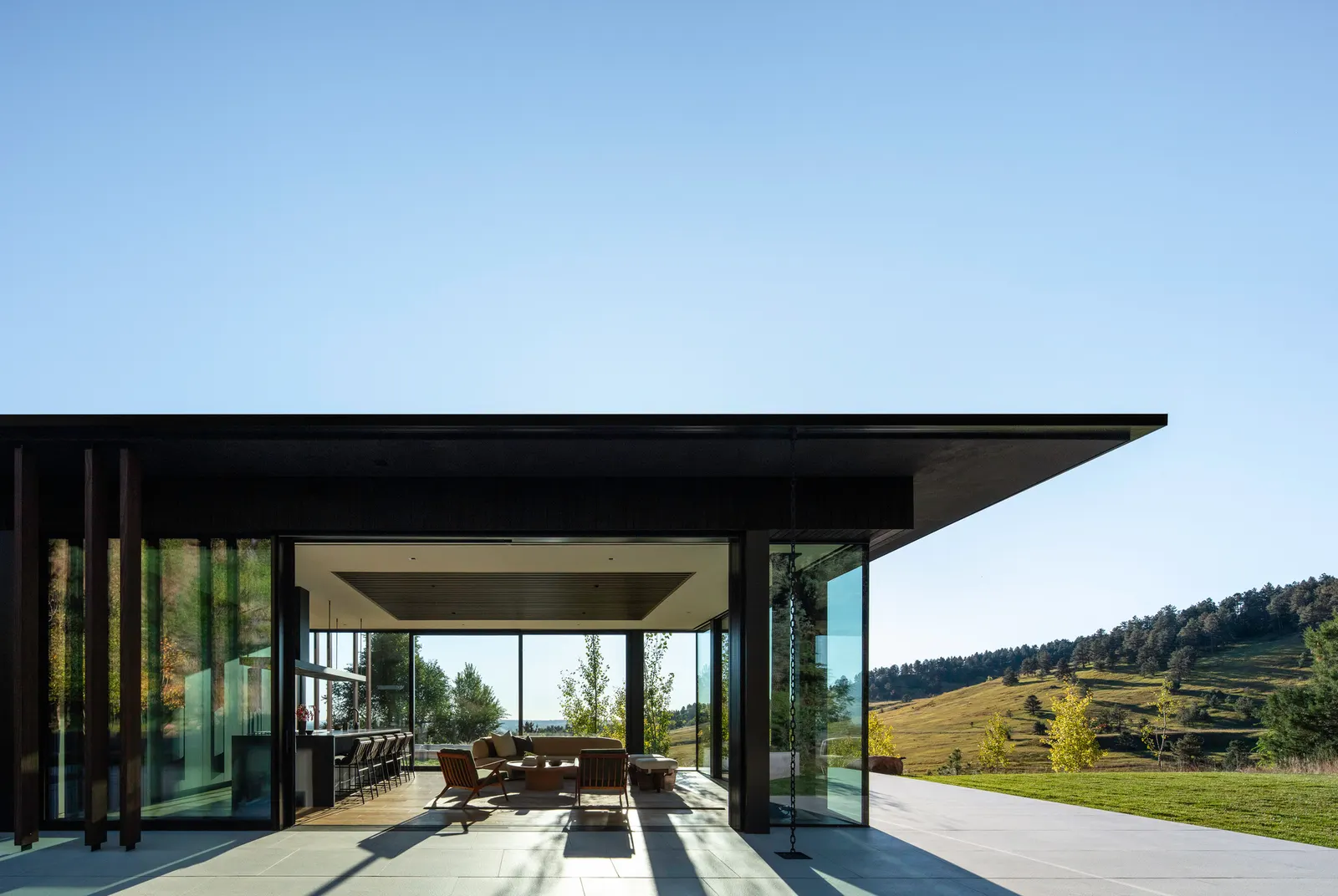 Panorama House / Studio B Architecture + Interiors