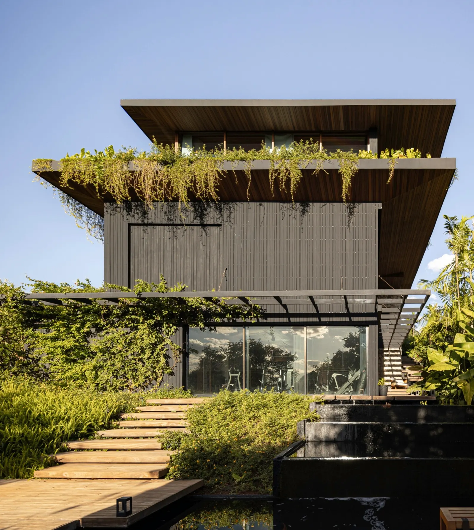 Vista House / Studio Gontijo Arquitetura