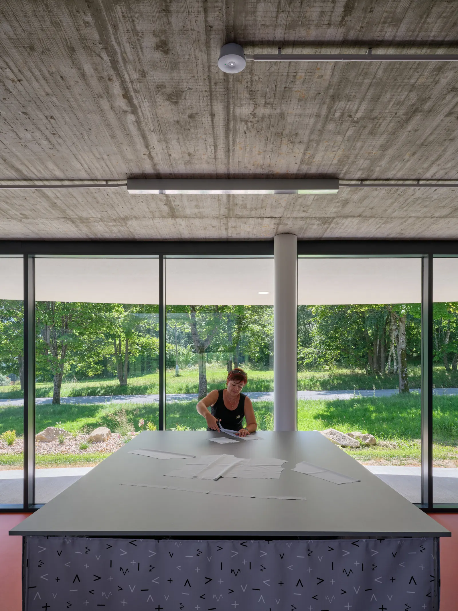 «Кнопка»: производственные помещения и штаб-квартира VAVI / Mjölk architekti