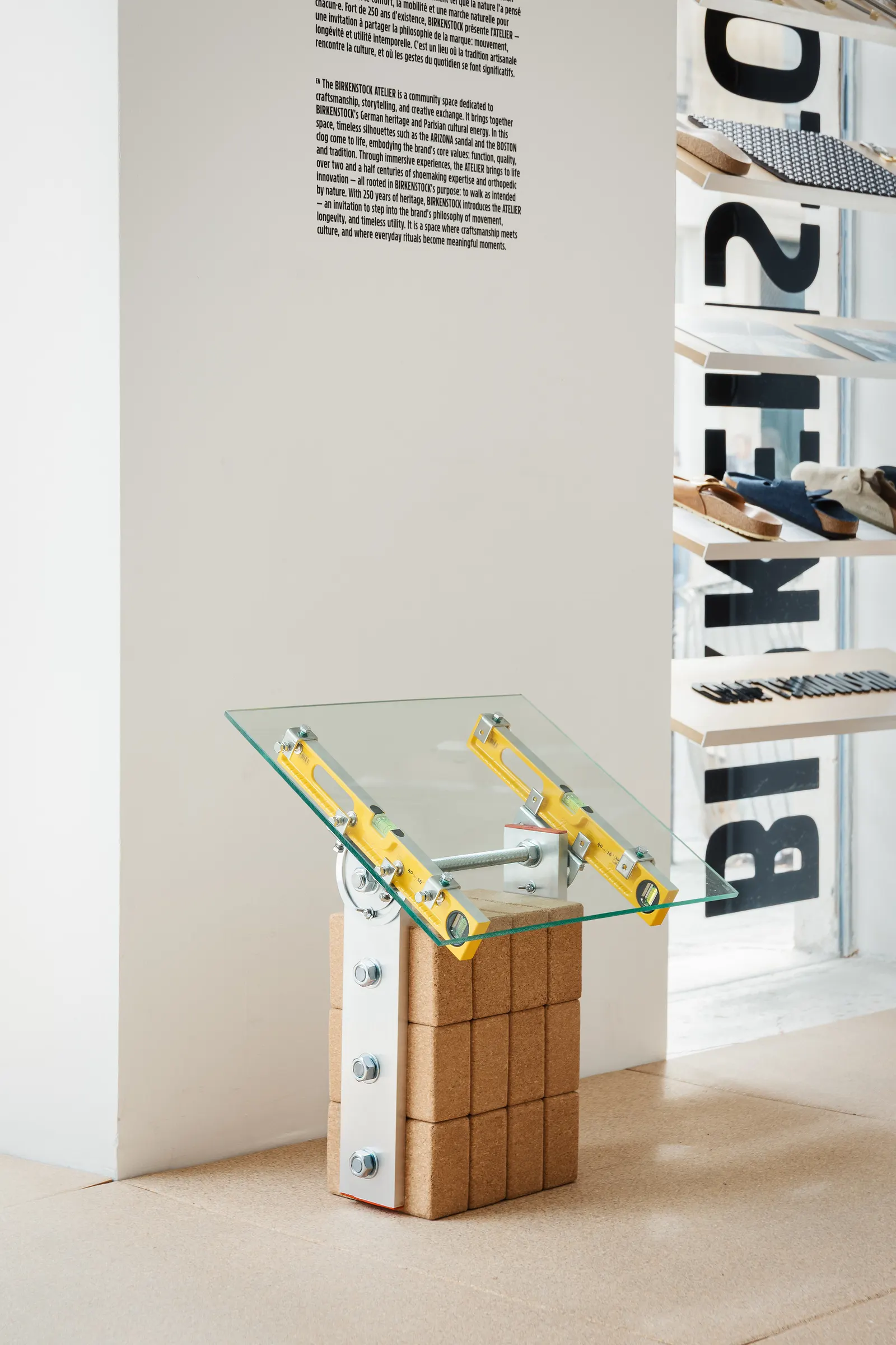 Thinking Through the Hand: Atelier CRAFT о проектировании через изготовление