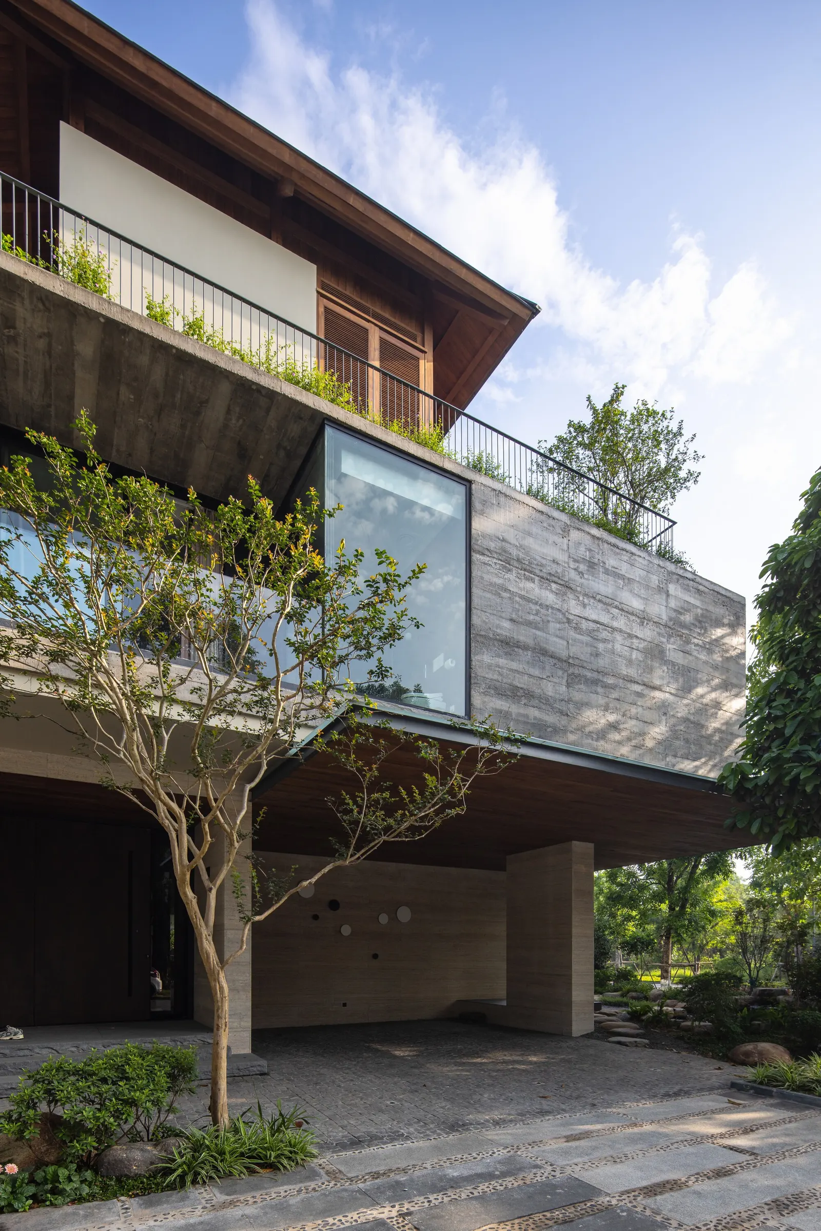Dolphine Villa / Idee architects