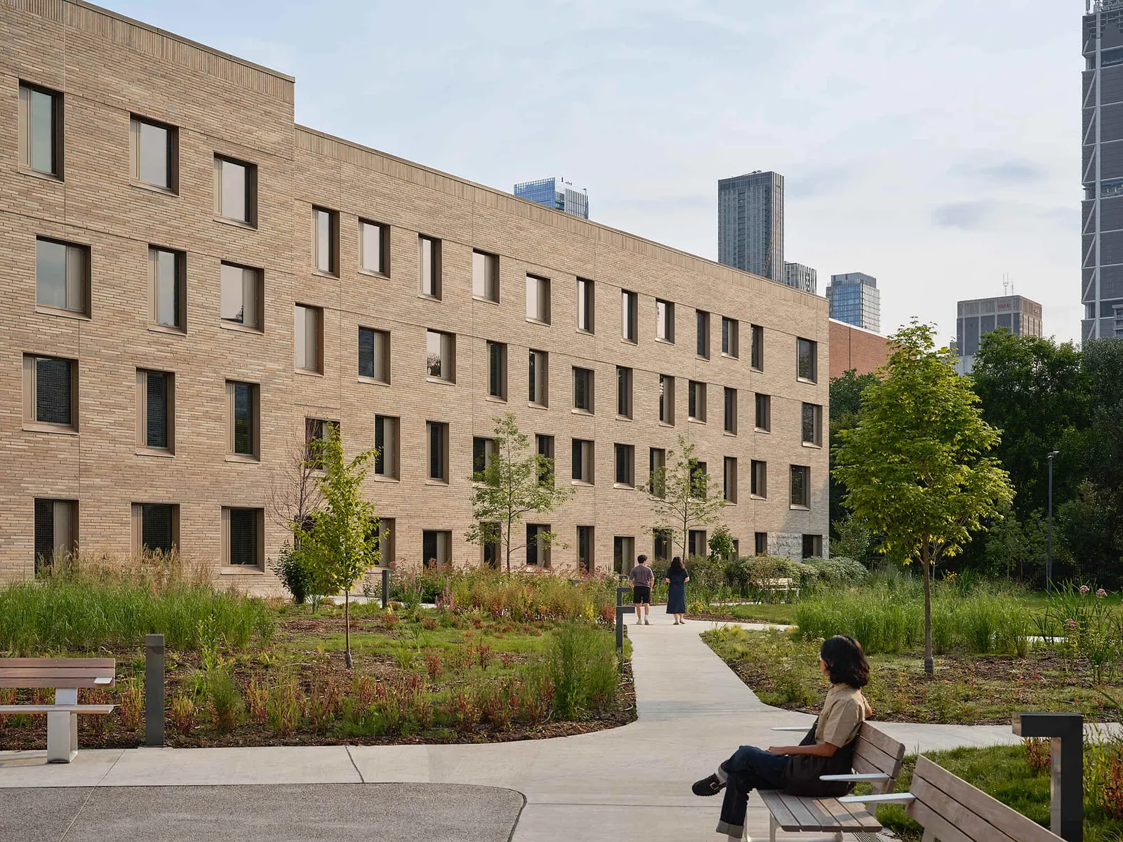 Trinity College Lawson Centre for Sustainability / Mecanoo + RDHA