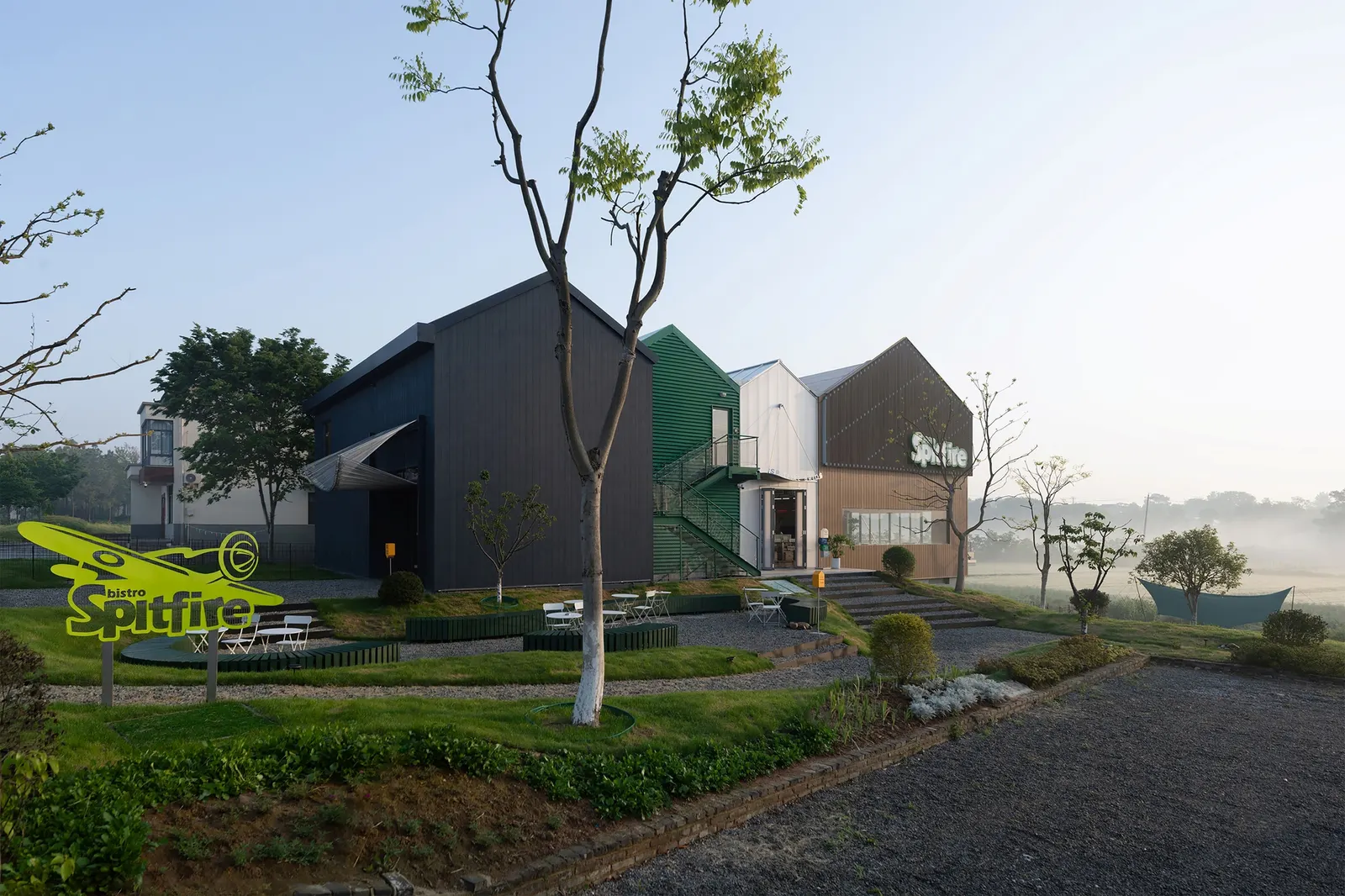 Spitfire Roastery / Nota Architects — новая инфраструктура жизни и производства в Чанчжоу