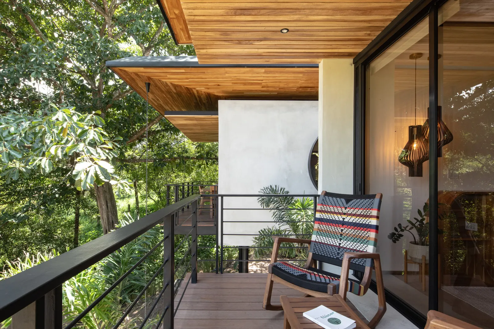 Villas Raices / Vince Studio