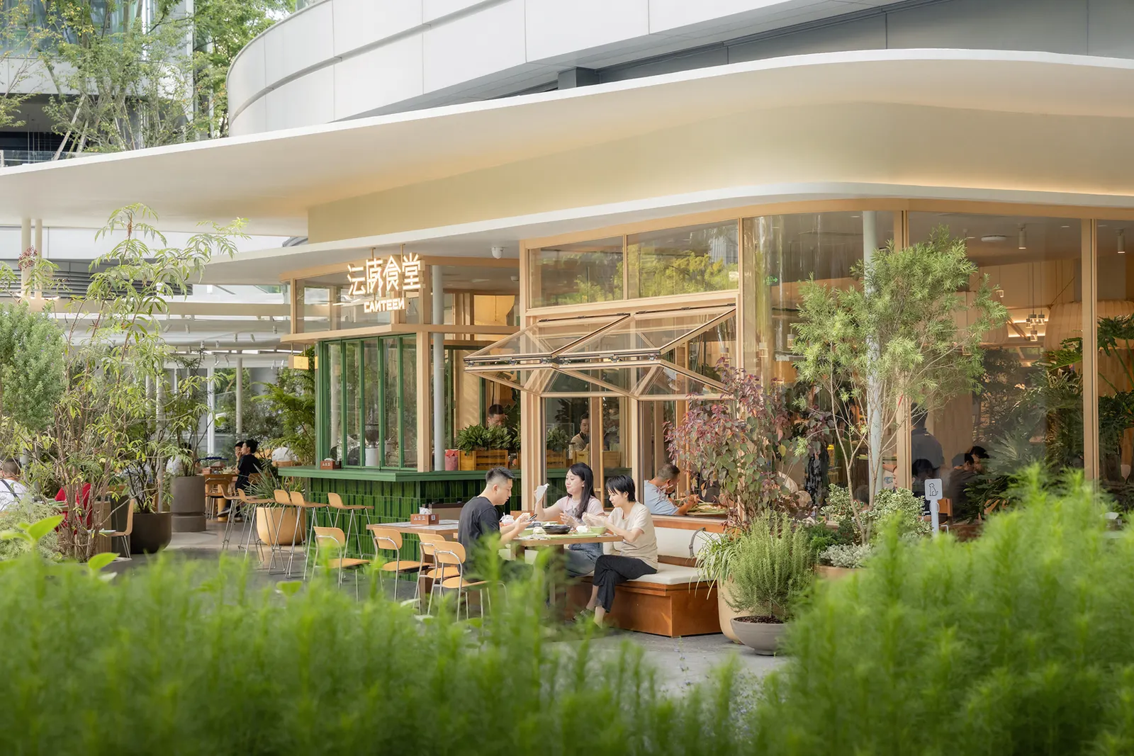 Wanhua Green Heart Food Market и Yunlang Canteen / XU Studio