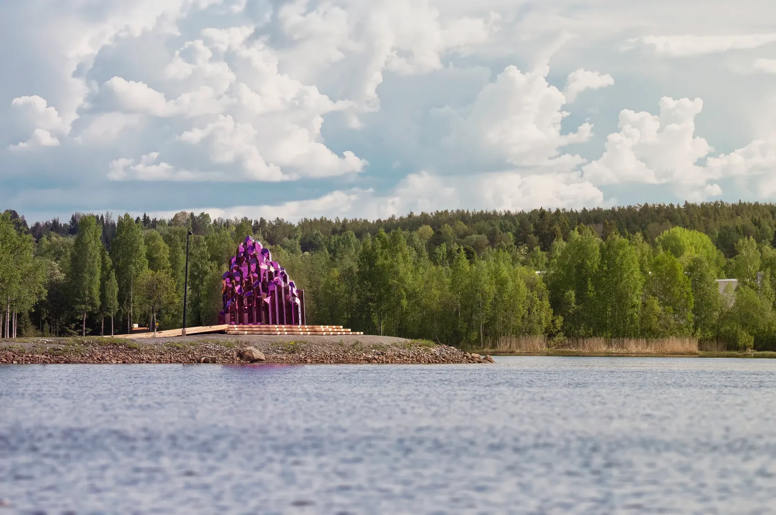 Crystal Sauna для Skellefteå: общественная инсталляция и сауна в бывшей промышленной зоне Урсвикена