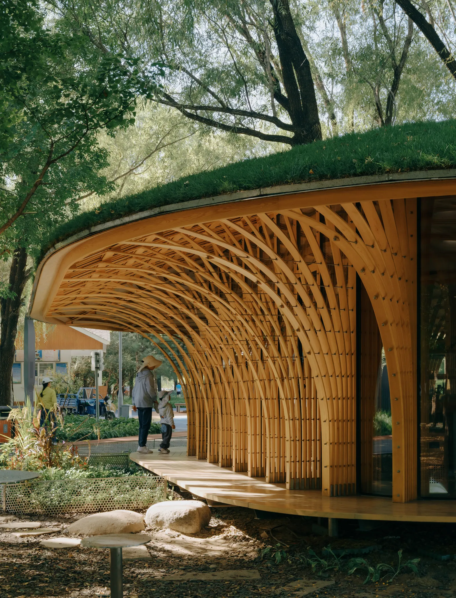 West Garden Florist / LUO studio