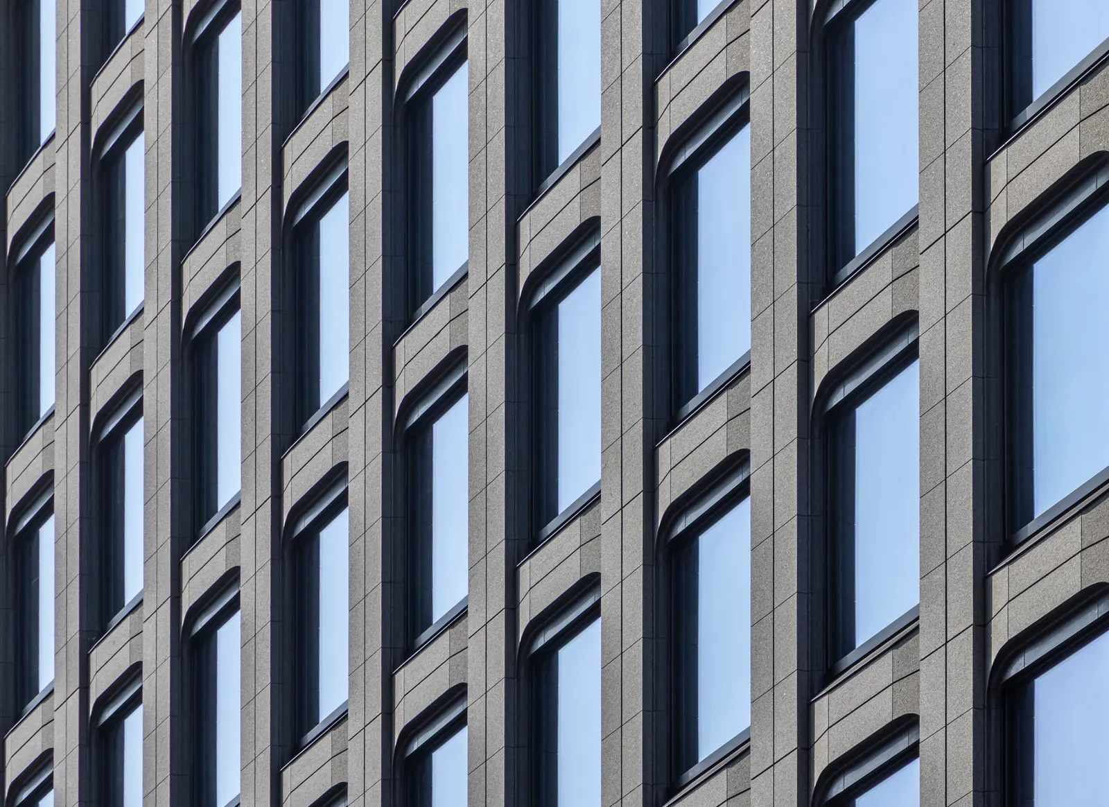 Yaesu Daibiru Office Building / Nikken Sekkei