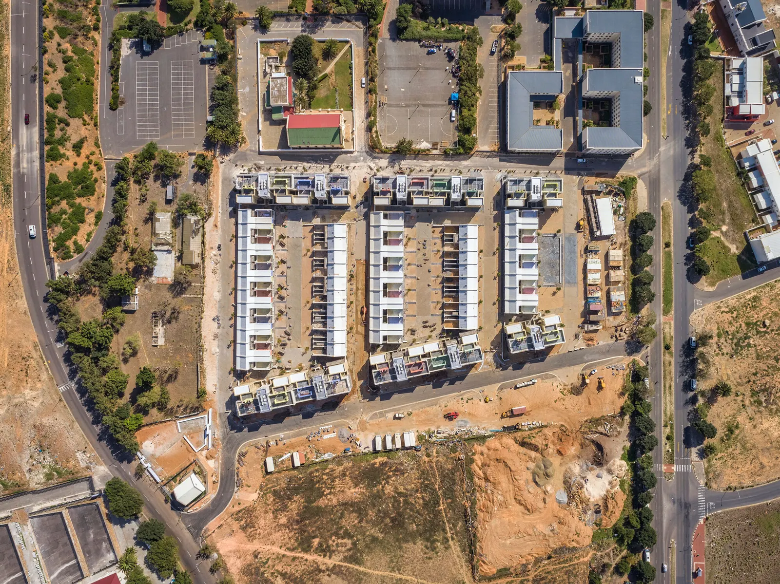 District Six Restitution Housing / Jakupa Architects and Urban Designers