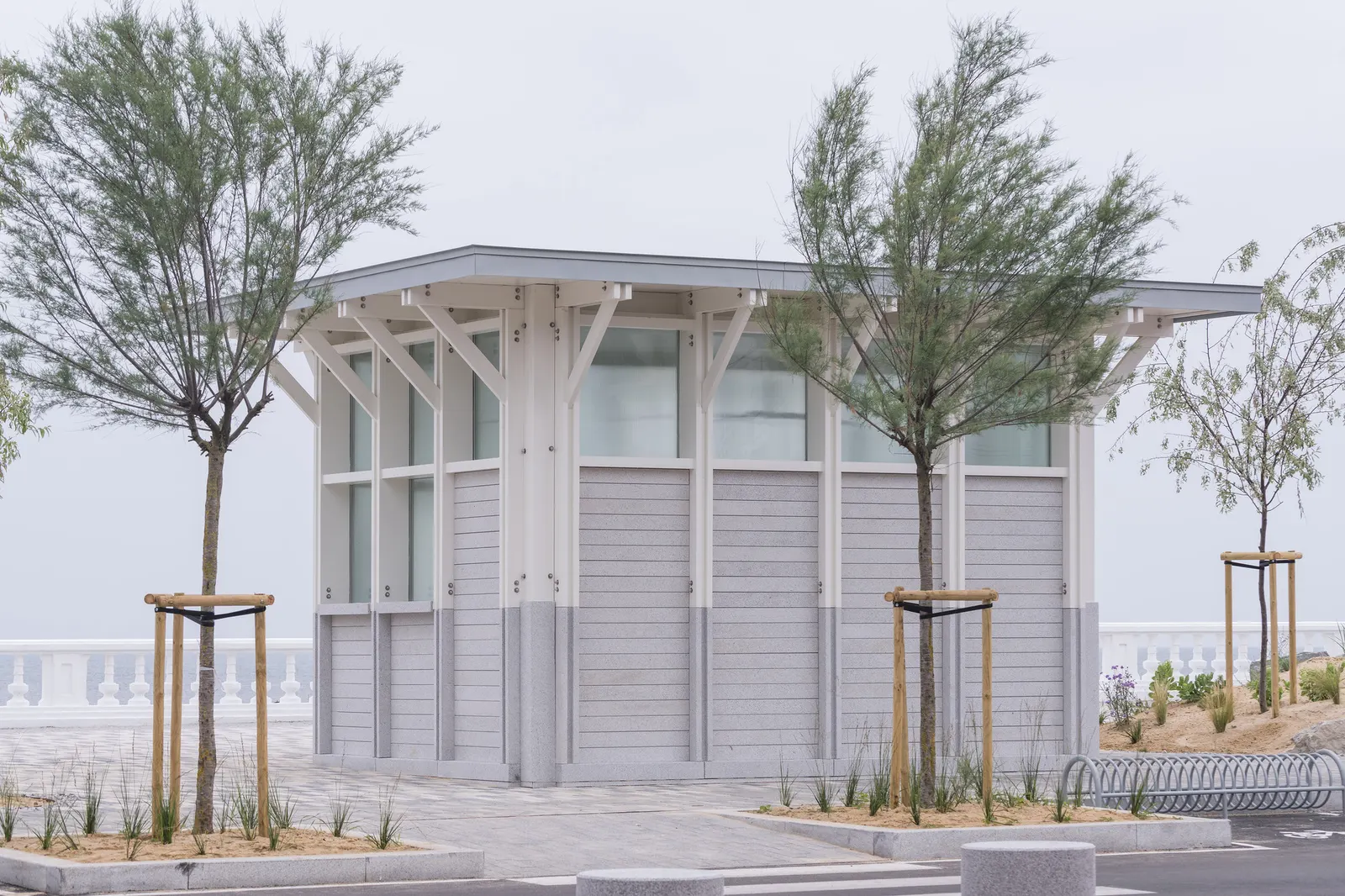 Comillas Waterfront Promenade / Hector Navarro + ARKHITEKTON