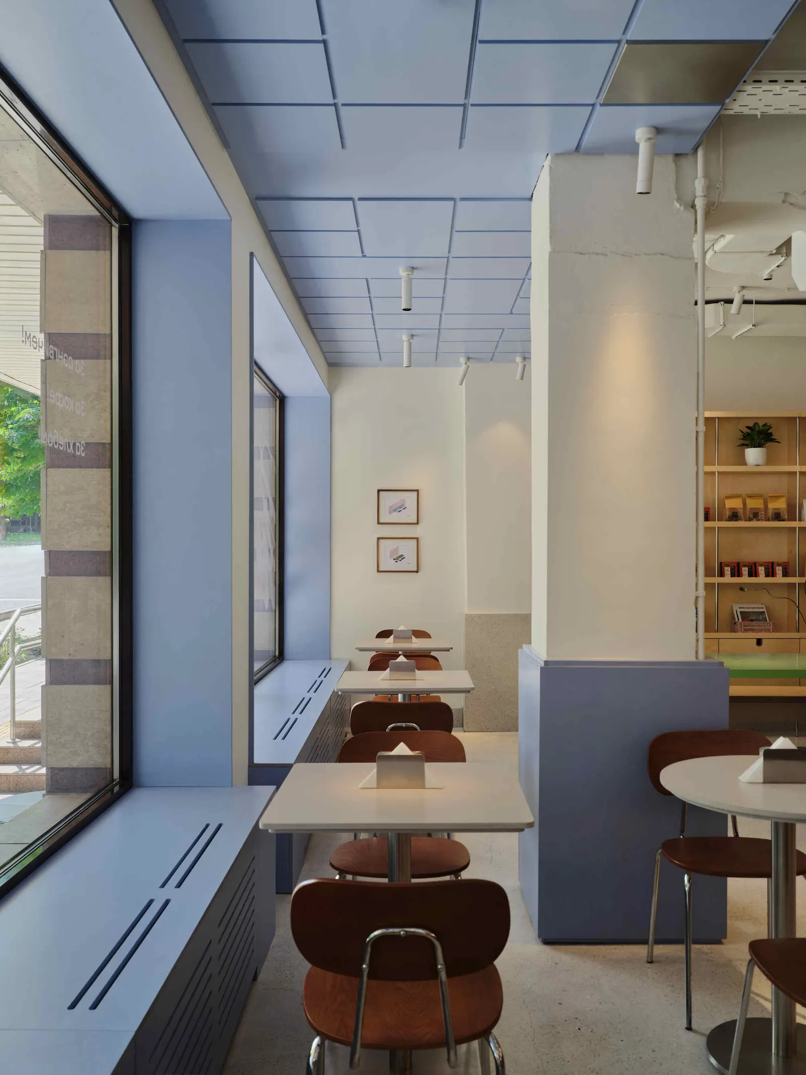 Sangwich Club / east bureau