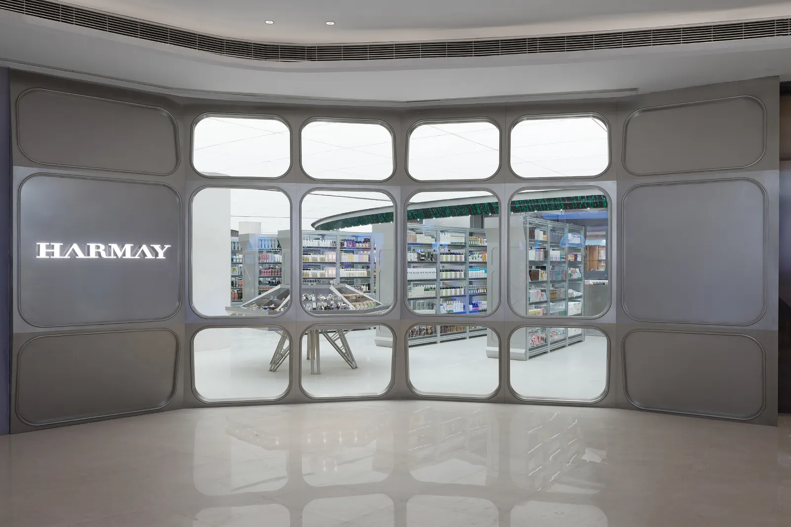 HARMAY Changsha Guojin Street Store / STUDIO SPLASH