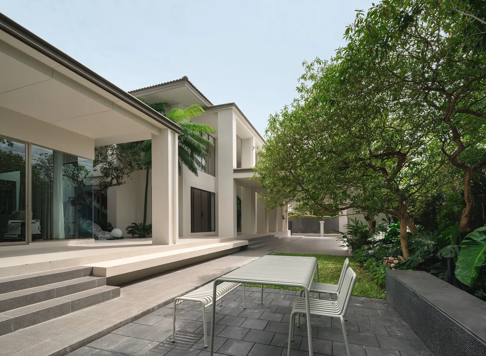 Реконструкция дома Prukpirom House Renovation (PPR House) / S+S Architects