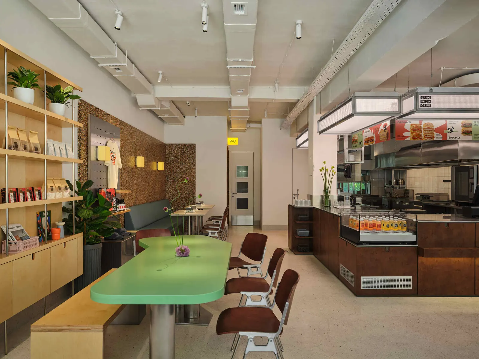 Sangwich Club / east bureau