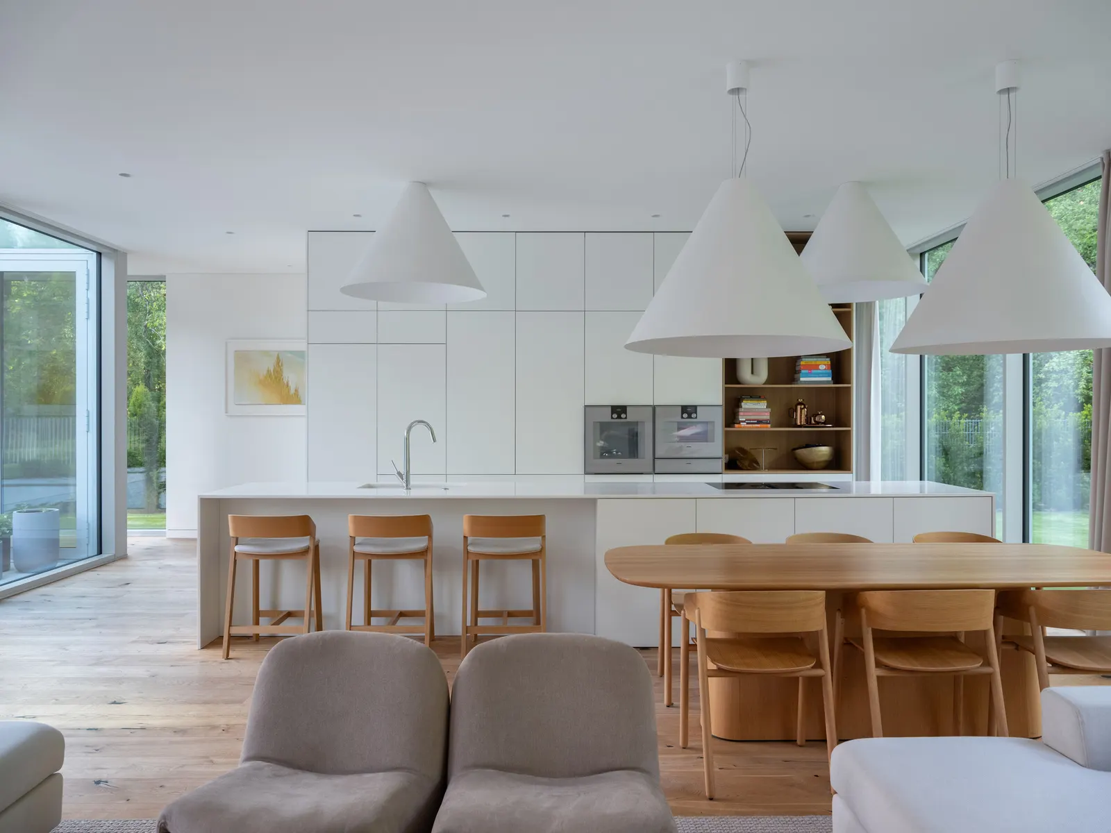 Жилой дом в Вильнюсе: проект Architectural Bureau G.Natkevicius & Partners в ландшафте заповедника